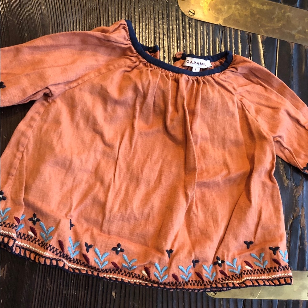 Caramel baby blouse